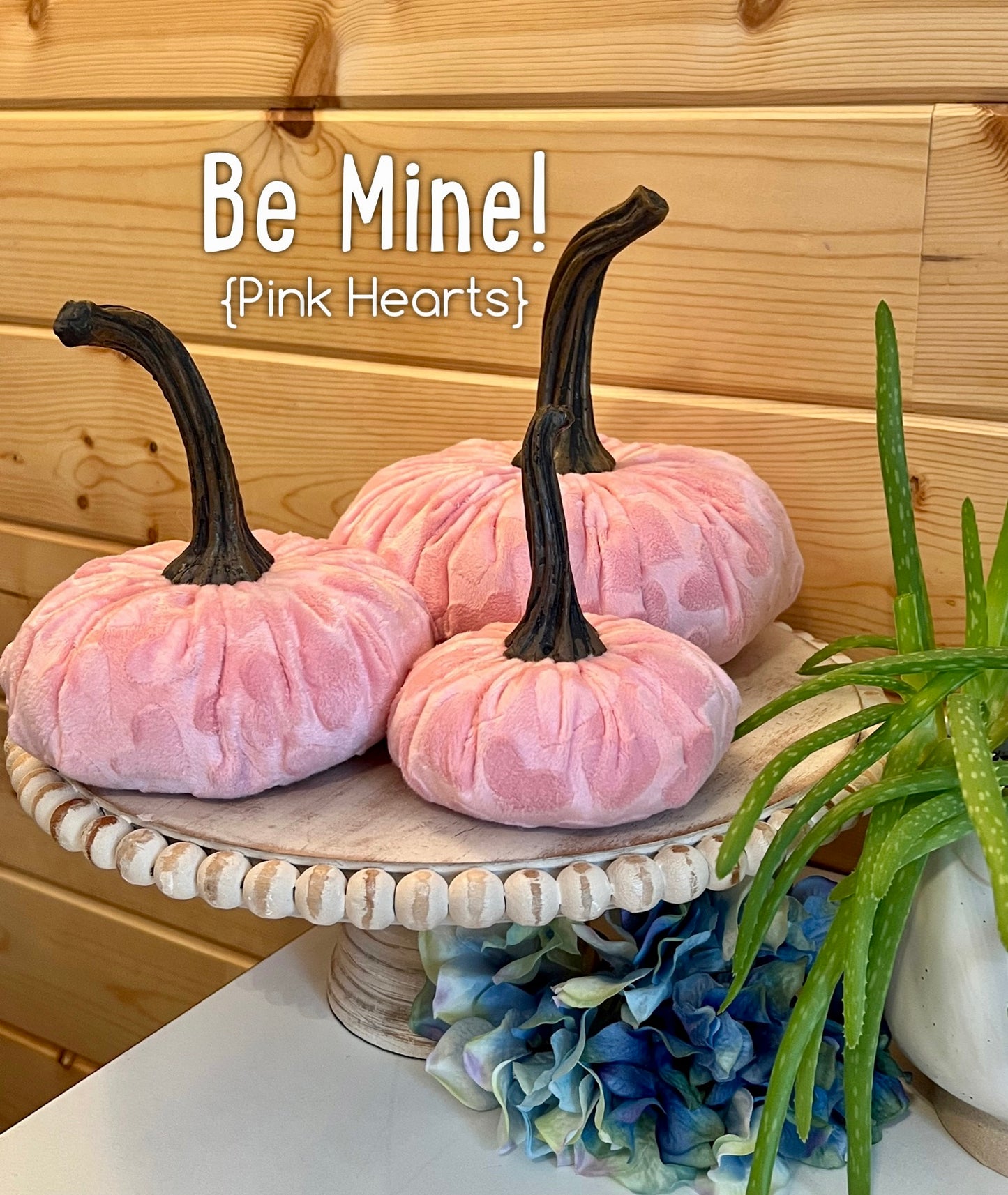 LARGE MINK VELVET PUMPKIN - HEART EMBOSSED - PINK