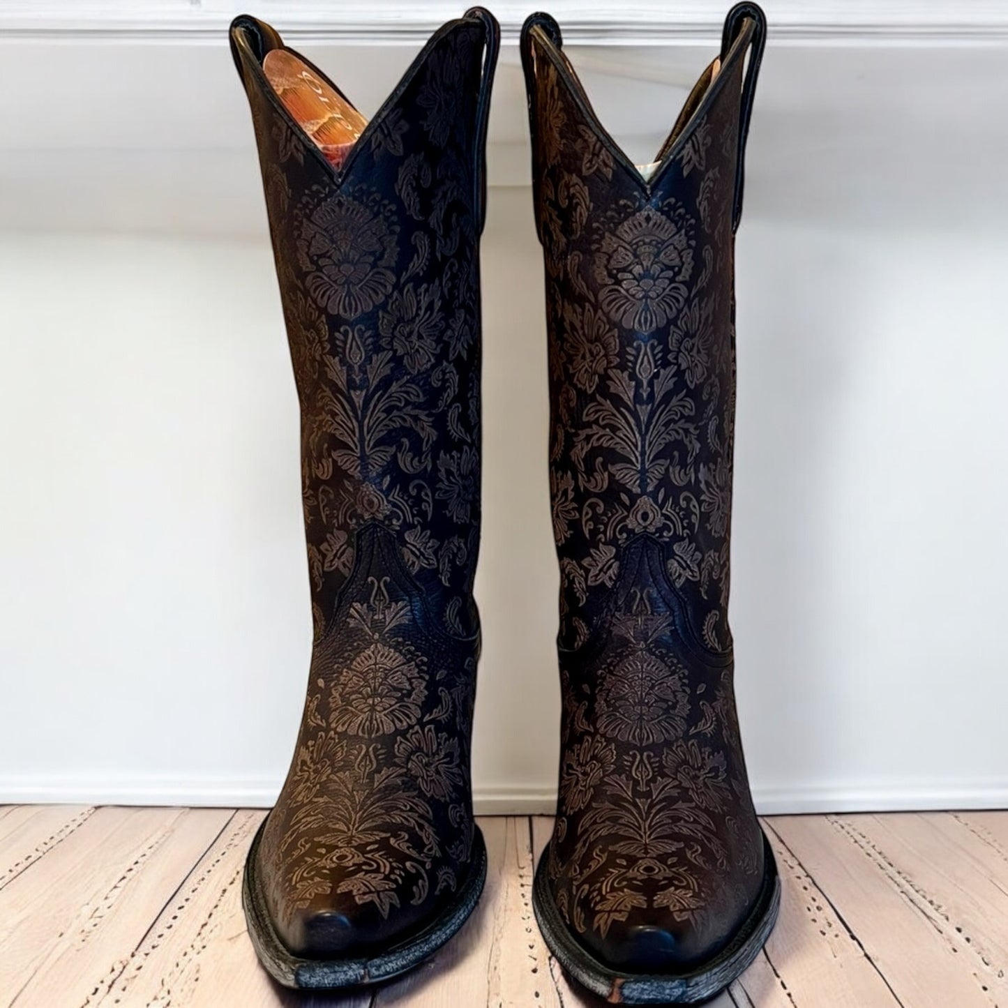 ‼️SOLD‼️Old Gringo Women’s Western Boots NADIA Black Leather Laser-etched Floral Size 10