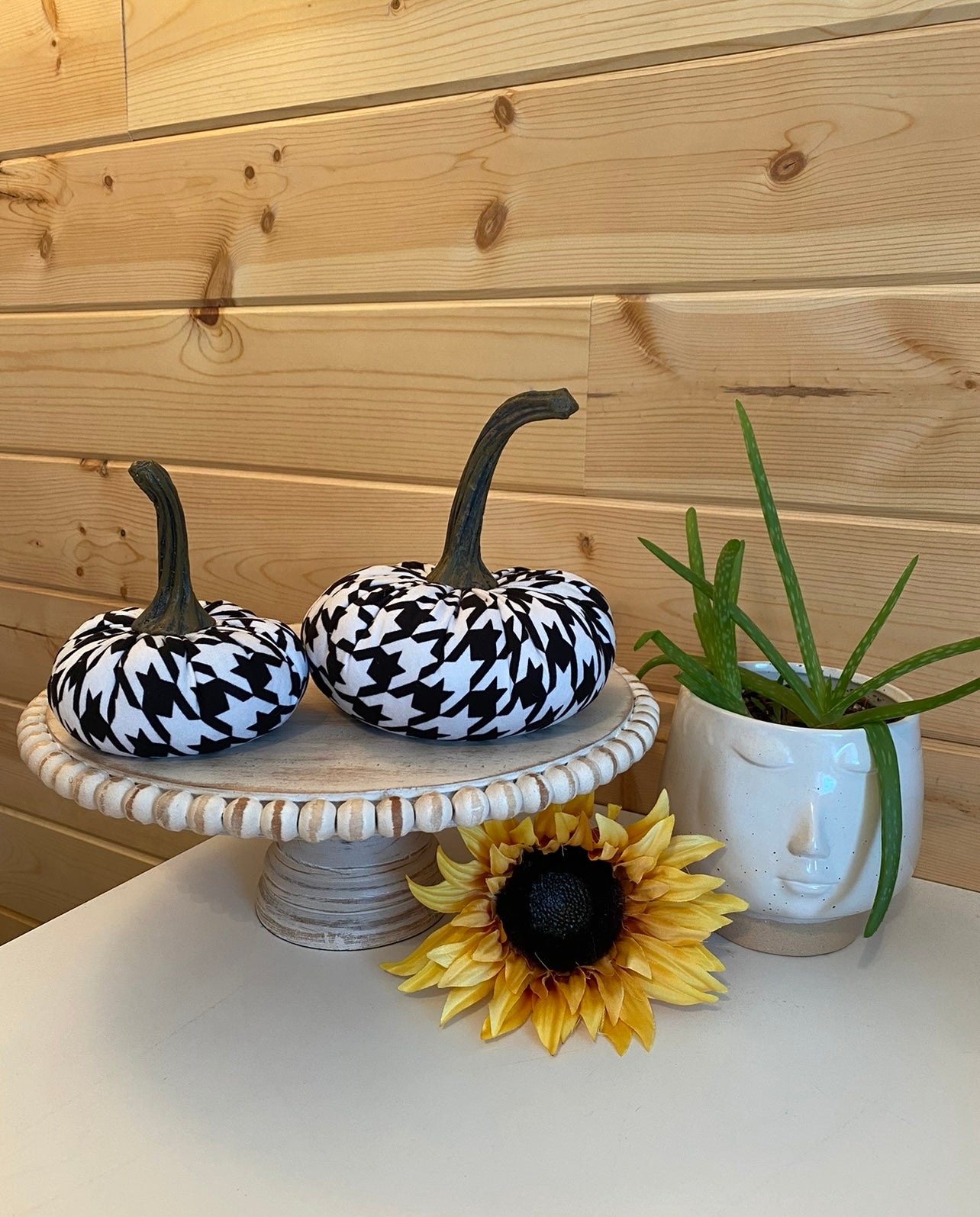 PUMPKIN SET of 3 HOUNDSTOOTH PRINT - BLACK and WHITE