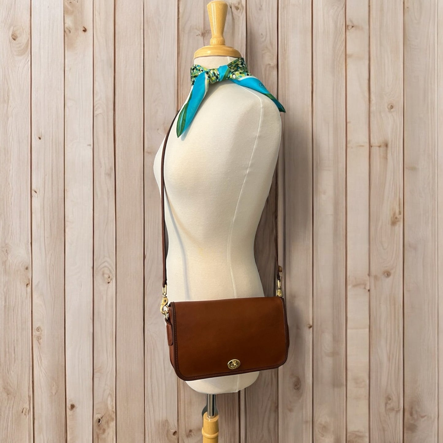 ‼️SOLD‼️Coach Vintage 0118 Leather Pocket Bag Clutch Purse Shoulder Bag British Tan USA