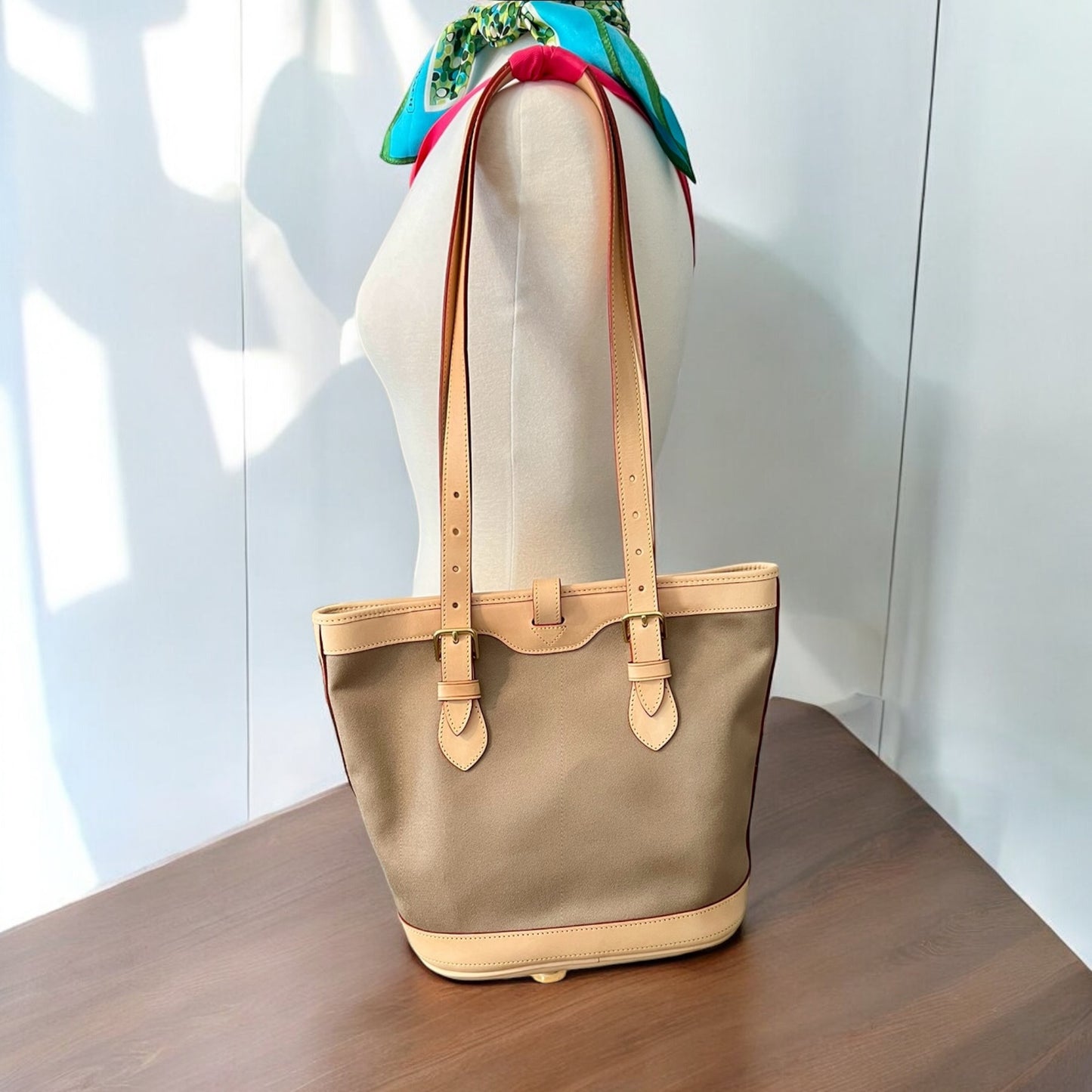 Dooney & Bourke Vintage Cabriolet Taupe Canvas & Florentine Leather Bucket Tote Shoulder Bag Made in the USA