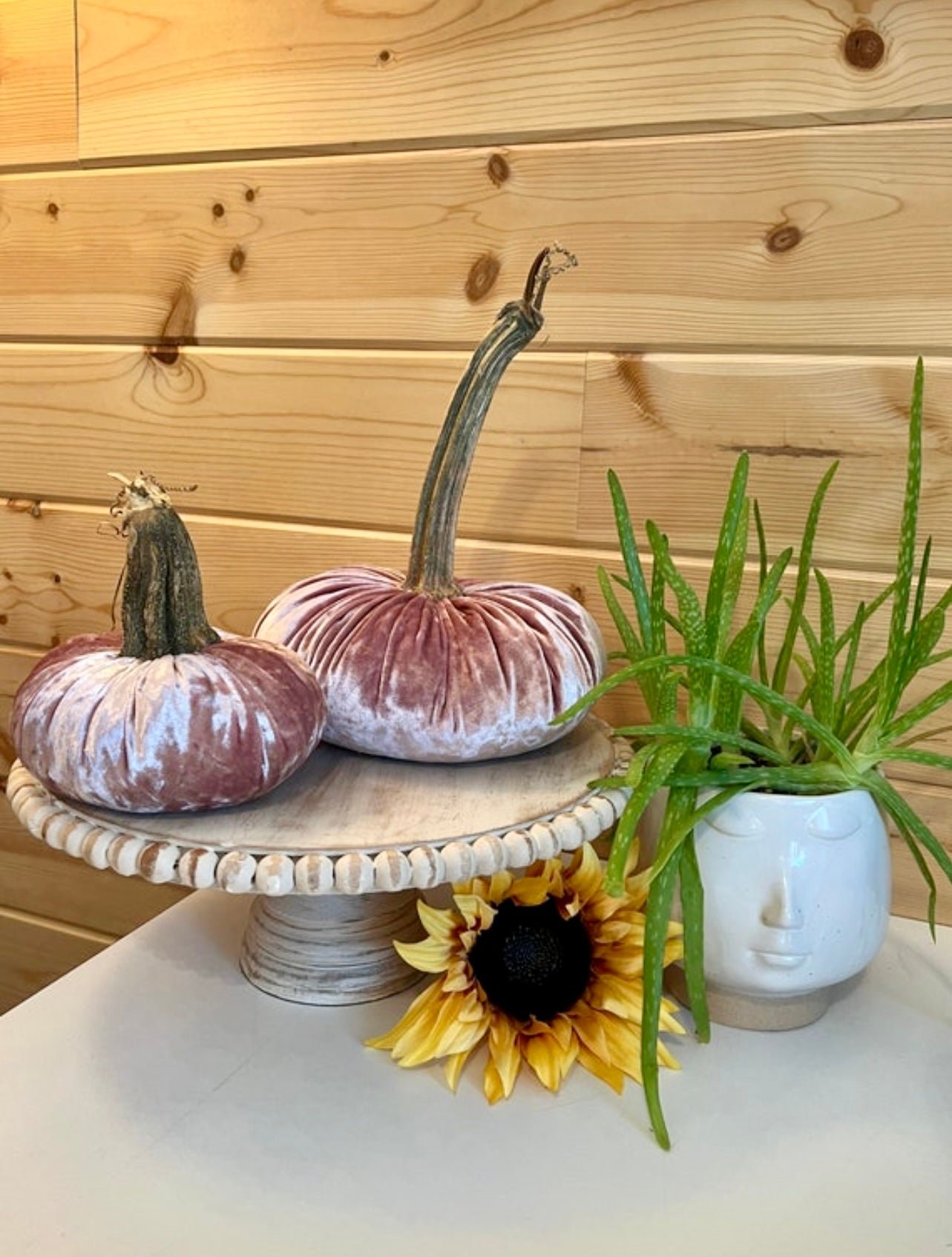 LARGE VELVET PUMPKIN - PINK CHAMPAGNE