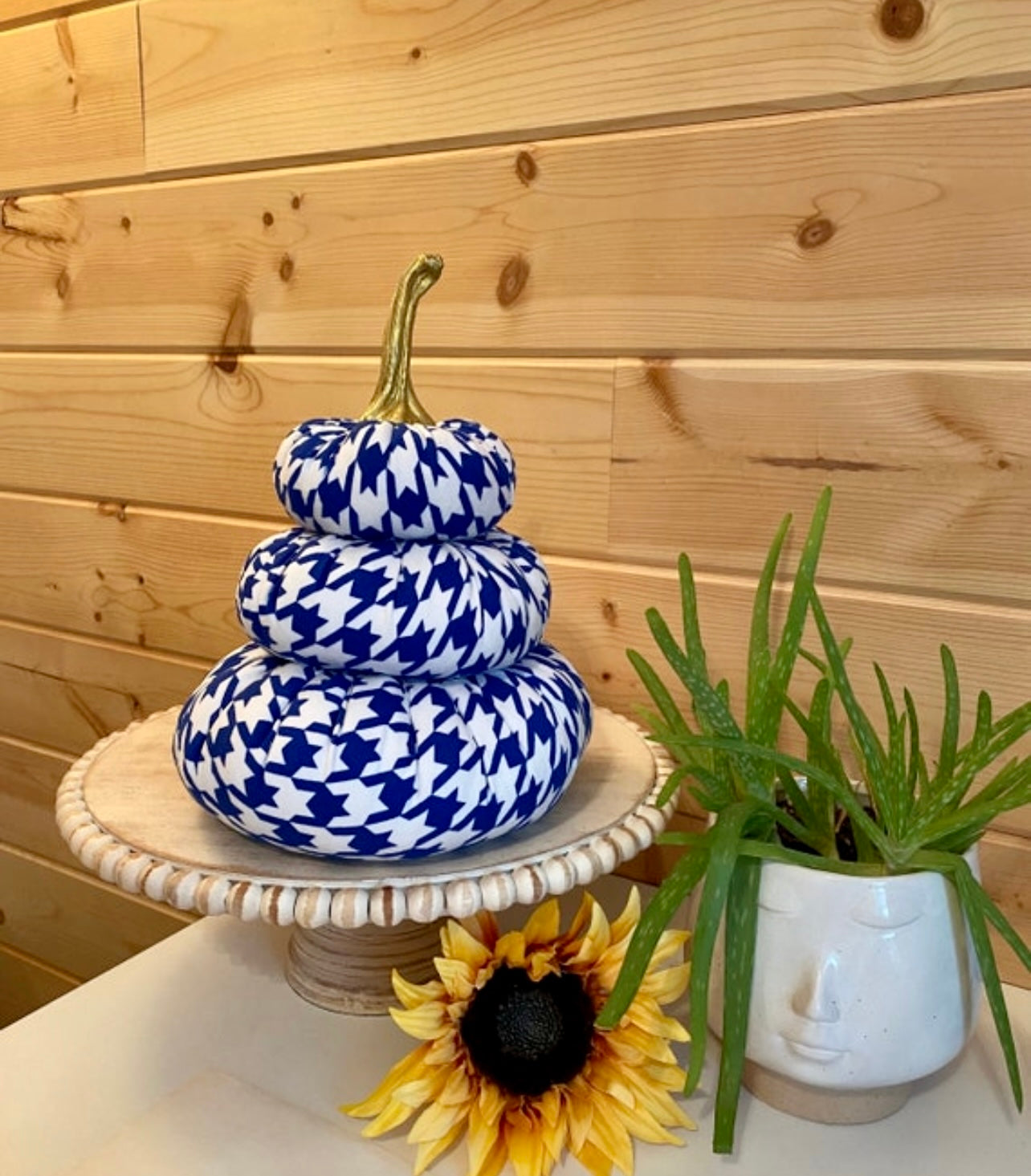 Tiered Pumpkin Stack - Houndstooth Print Blue and White