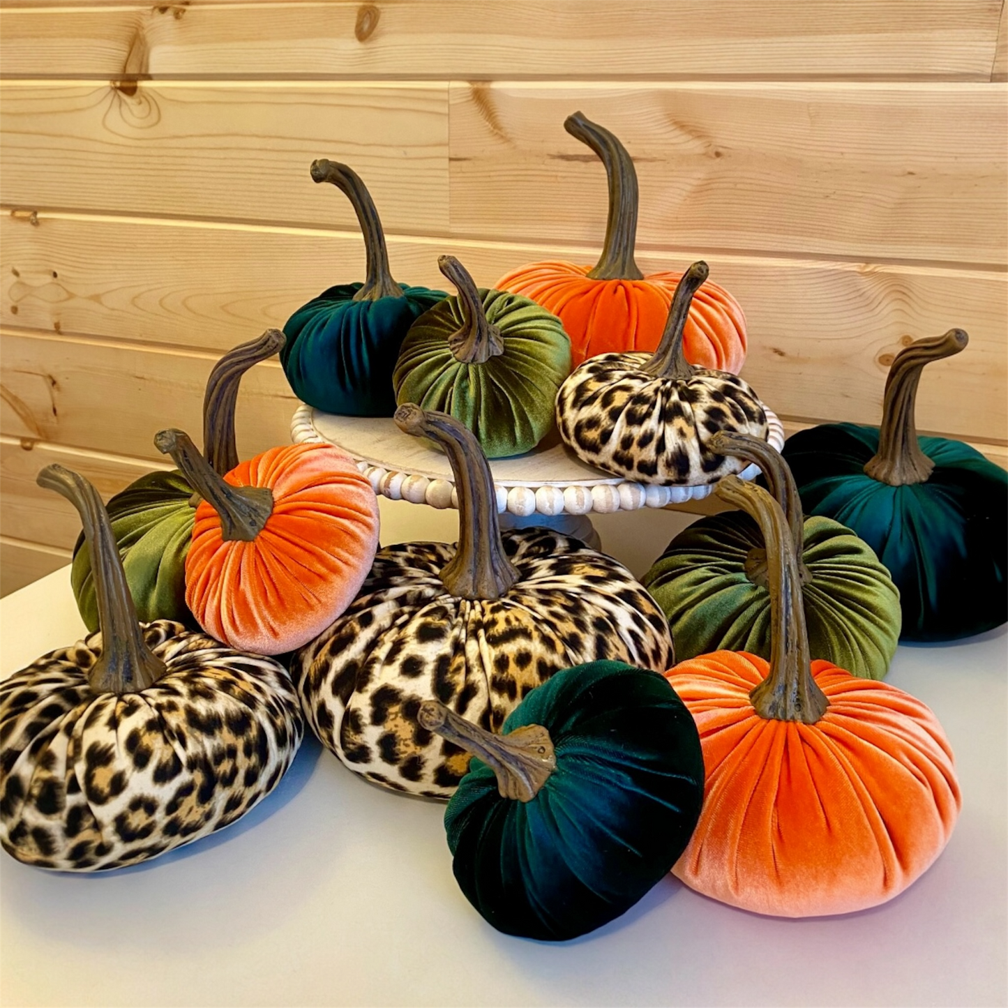 LARGE VELVET PUMPKIN - HUNTER GREEN