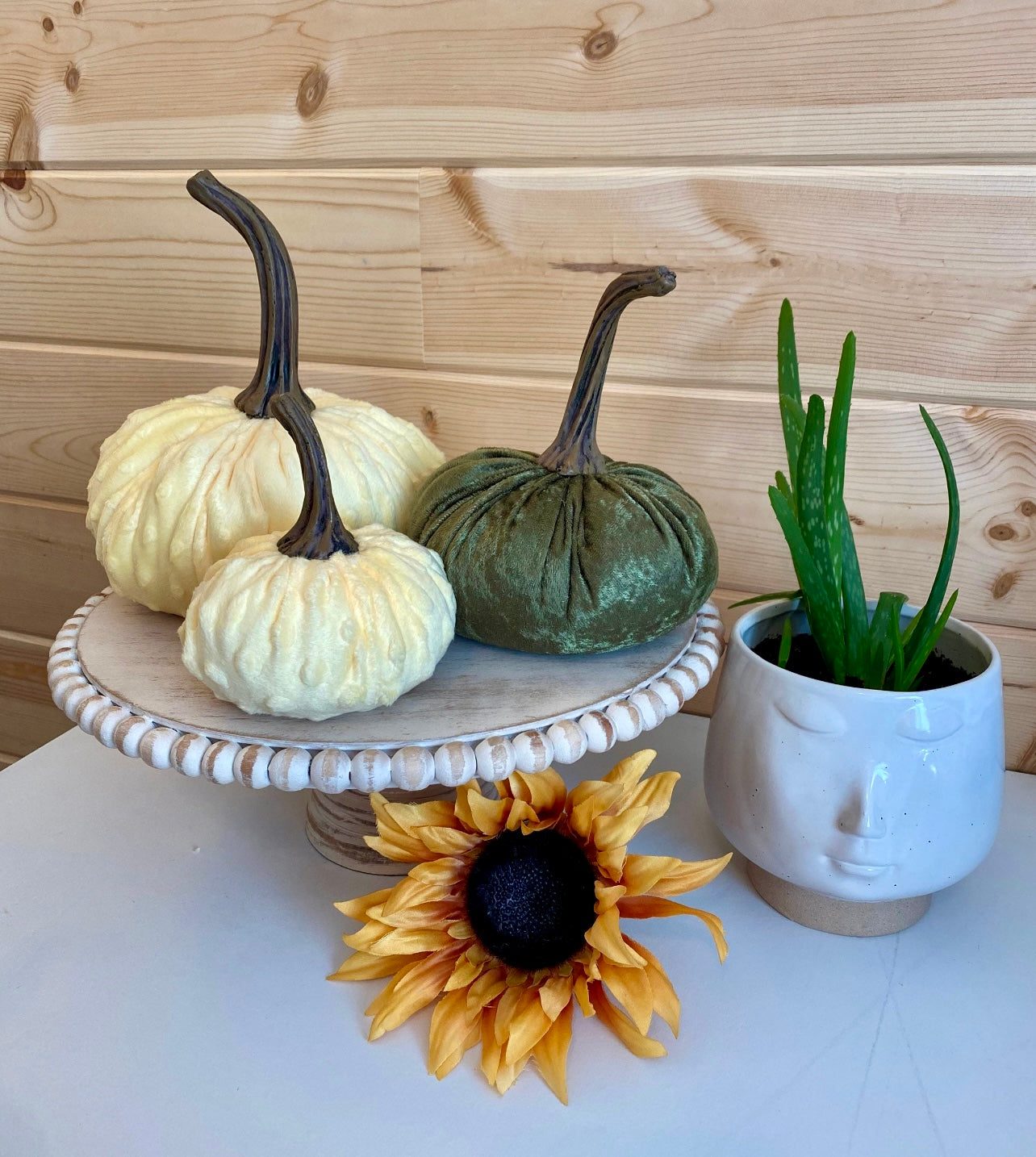 LARGE CRUSHED VELVET PUMPKIN - MARTINI OLIVE GREEN