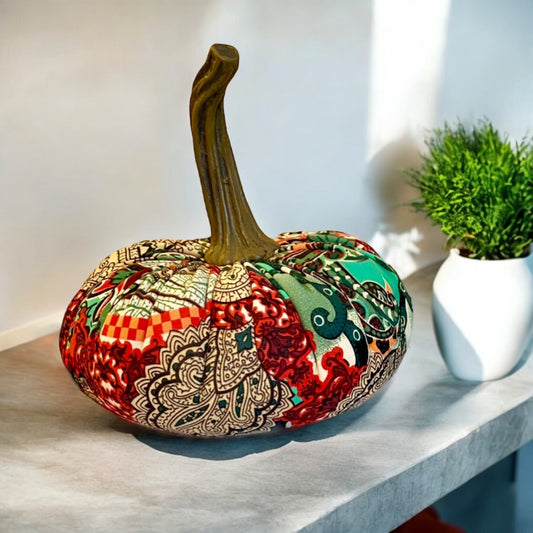 PUMPKIN HOME DECOR EXTRA LARGE - GREEN PAISLEY MAIZE