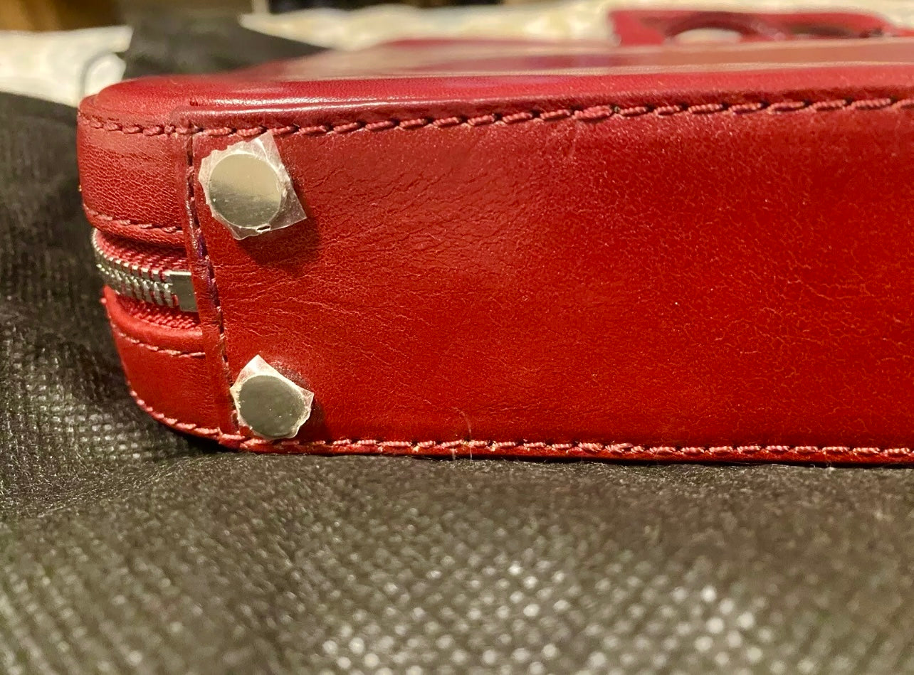 ‼️SOLD‼️ HOBO International Briefcase Red Leather Zip Around Detachable Strap RARE Find