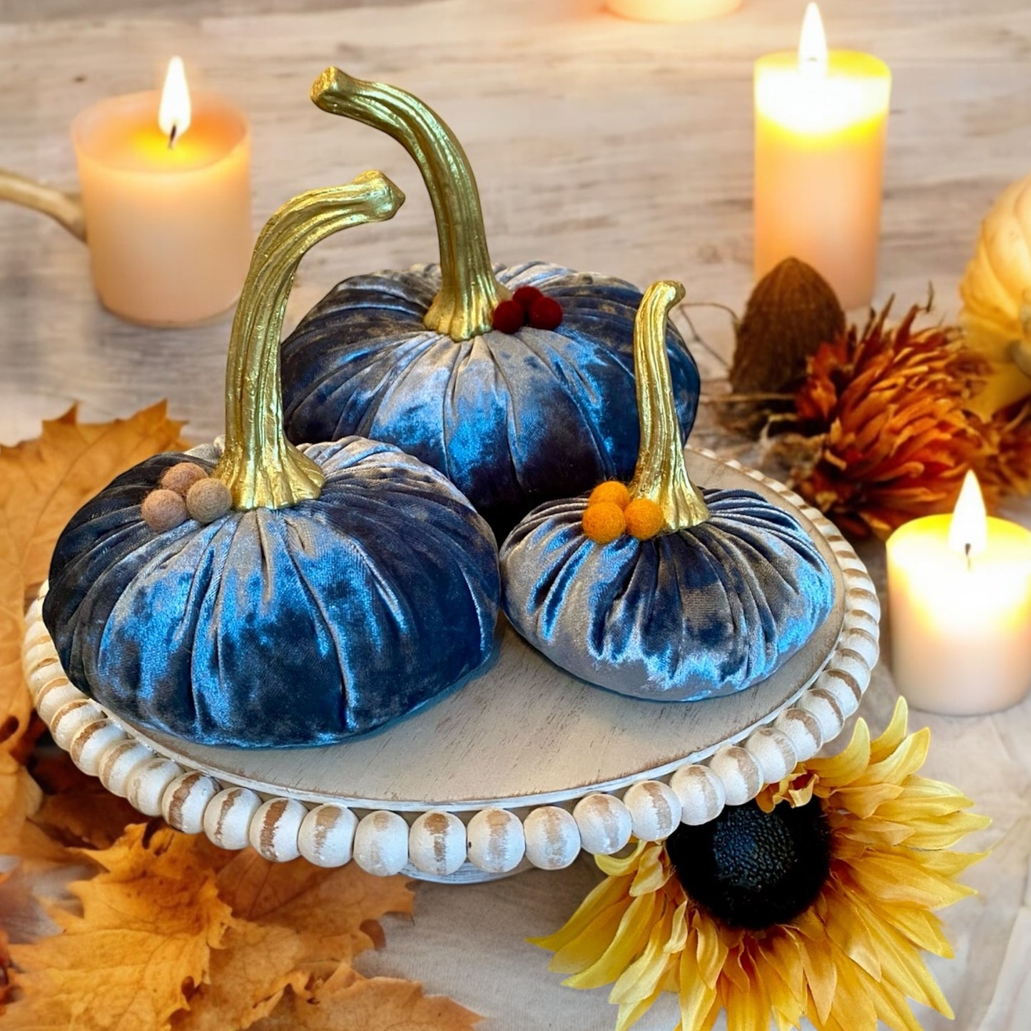 VELVET PUMPKIN SMALL - ORION BLUE VELVET