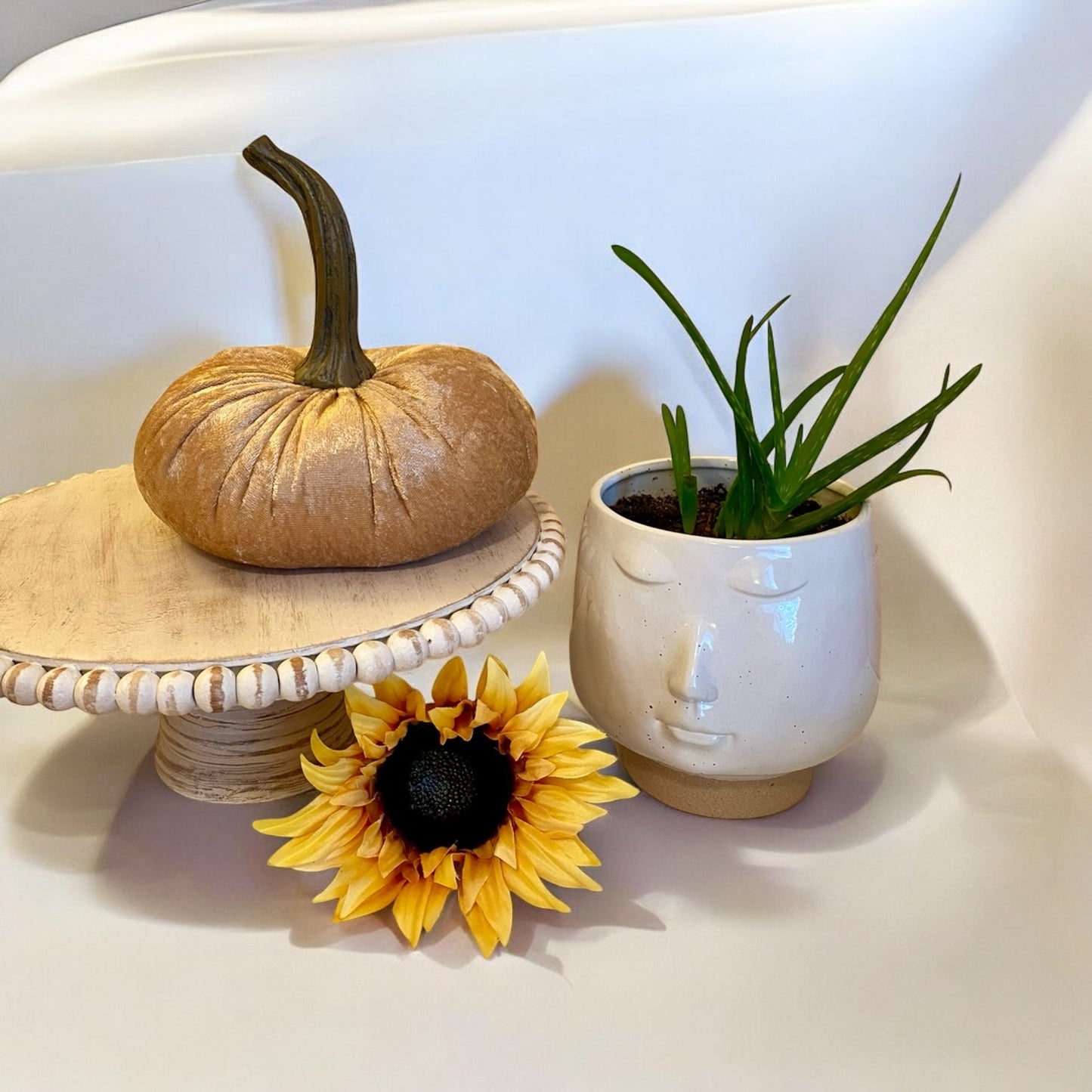 EXTRA LARGE CRUSHED VELVET PUMPKIN - CHAMPAGNE GOLD