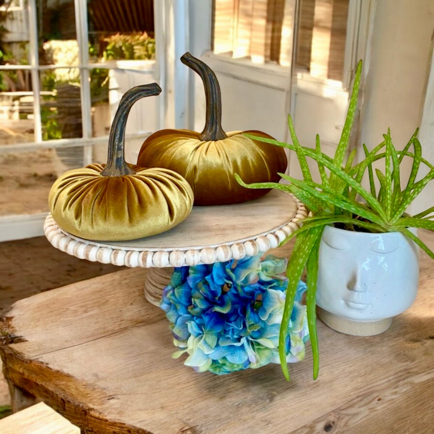 EXTRA LARGE VELVET PUMPKIN - DIJON