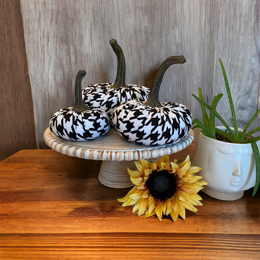 PUMPKIN SET of 3 HOUNDSTOOTH PRINT - BLACK and WHITE