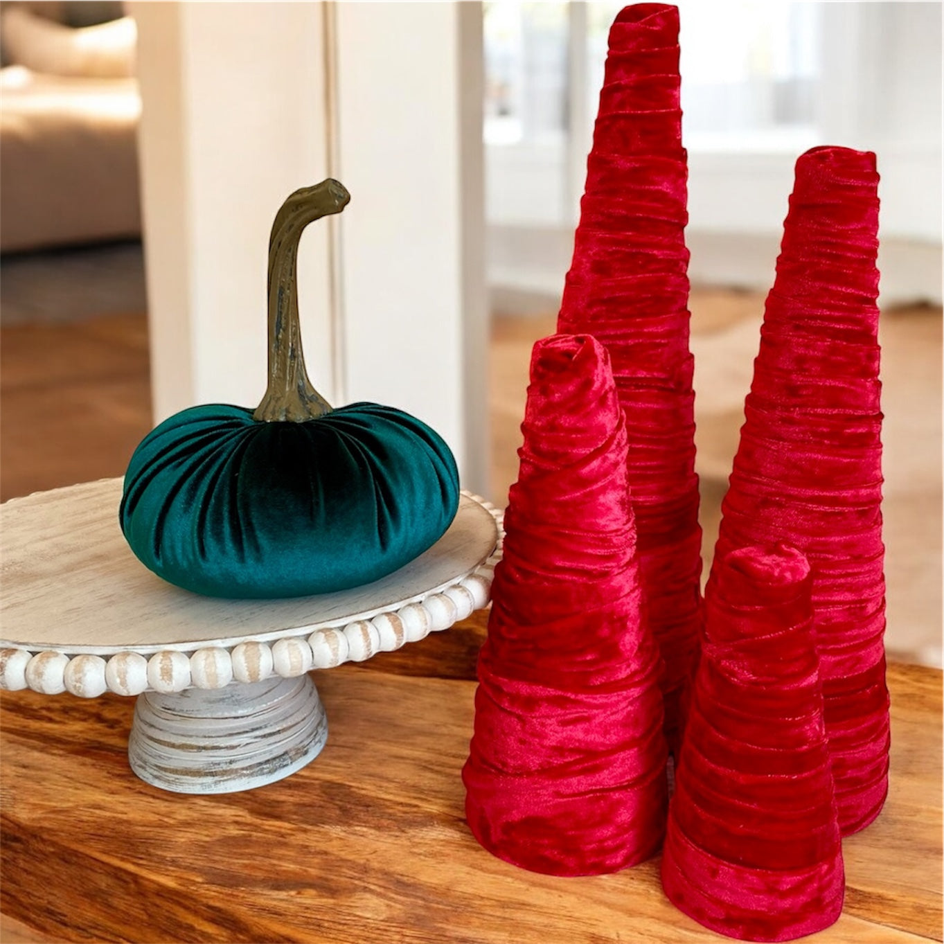 LARGE VELVET PUMPKIN - HUNTER GREEN