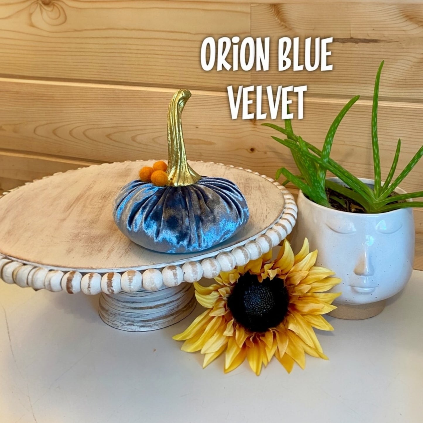 VELVET PUMPKIN SMALL - ORION BLUE VELVET