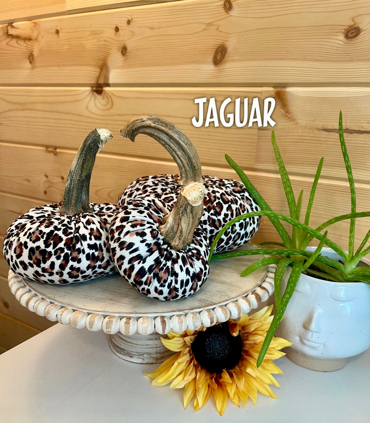 EXTRA LARGE ANIMAL PRINT PUMPKIN - JAGUAR