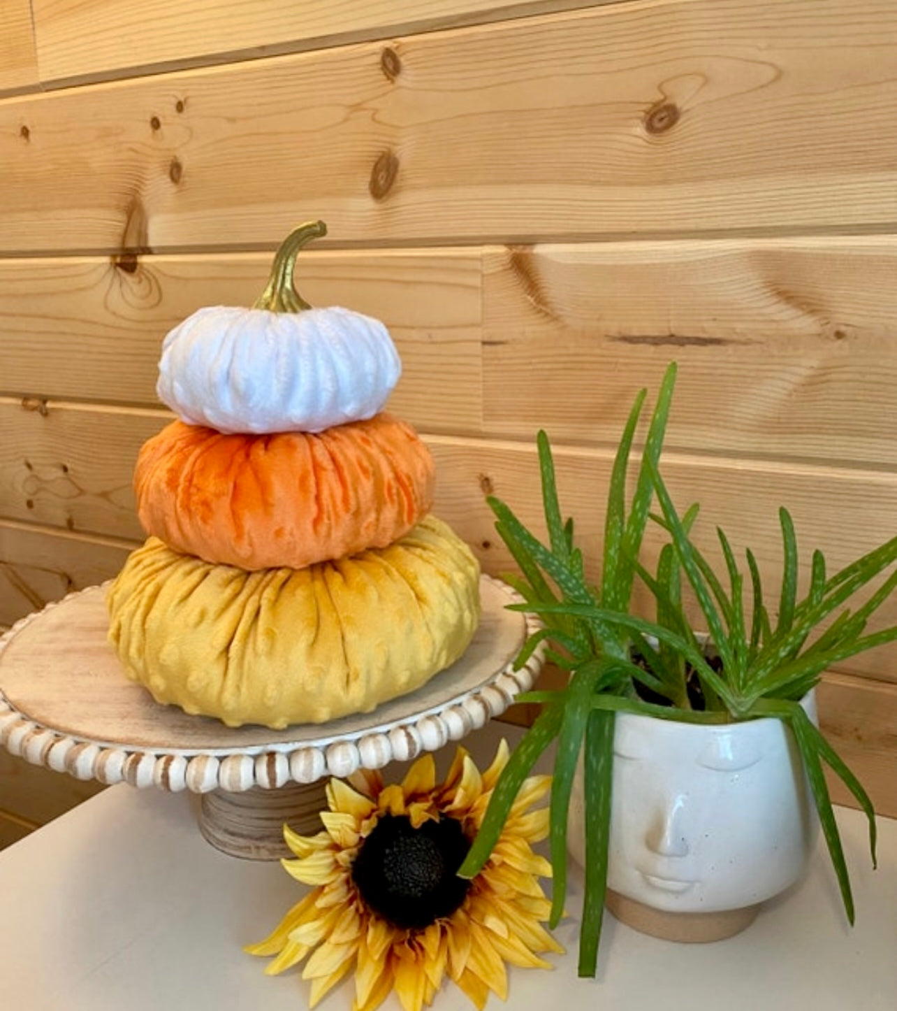 Tiered Pumpkin Stack - Candy Corn Nubby Mink Velvet