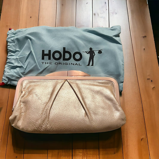 ‼️SOLD‼️ HOBO International HAYWARD Vintage Leather Metallic Blush Leather Clutch Bag NWT