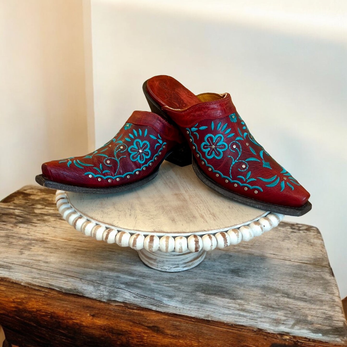 OLD GRING AMBER ML3105-1 RED TURQUOISE FLORAL EMBROIDERED LEATHER MULES