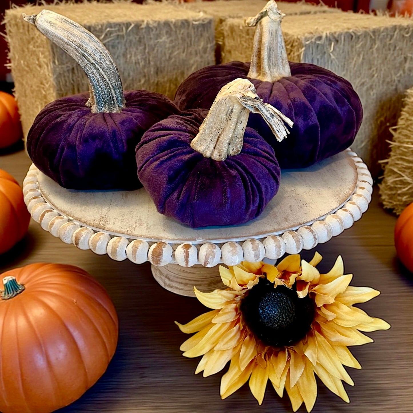 SMALL PUMPKIN HEART EMBOSSED FIG MINK VELVET - DEEP PURPLE